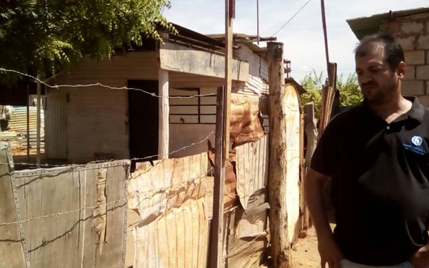 apuñala a su marido