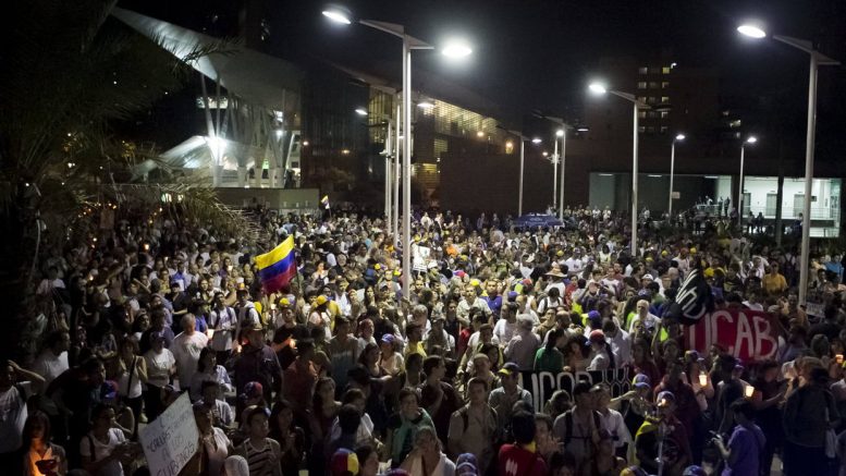marcha nocturna oposición caracas