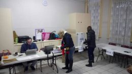 Australia Venezuela decide