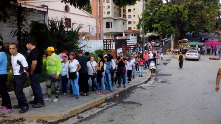 Petare vota masivamente