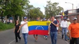 guatire plebiscito 16J