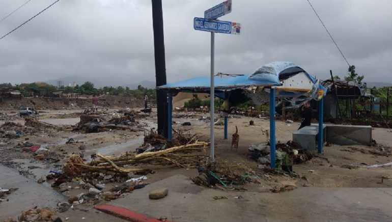 Paso de Lydia por baja california