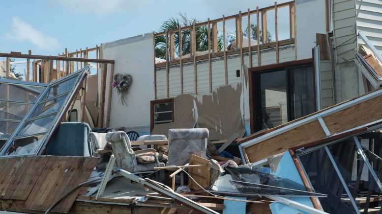 Destrucción en asilo ancianos en Florida