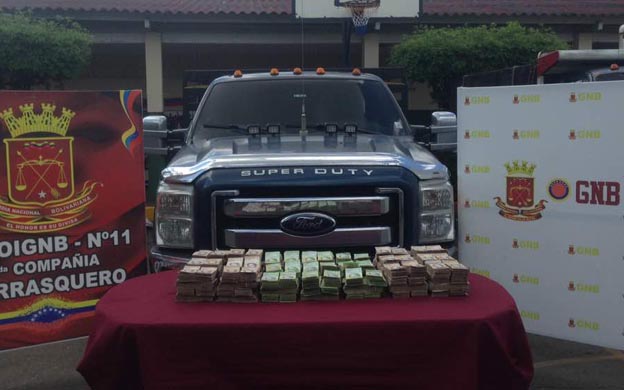 GNB incauta dinero en billetes en la frontera