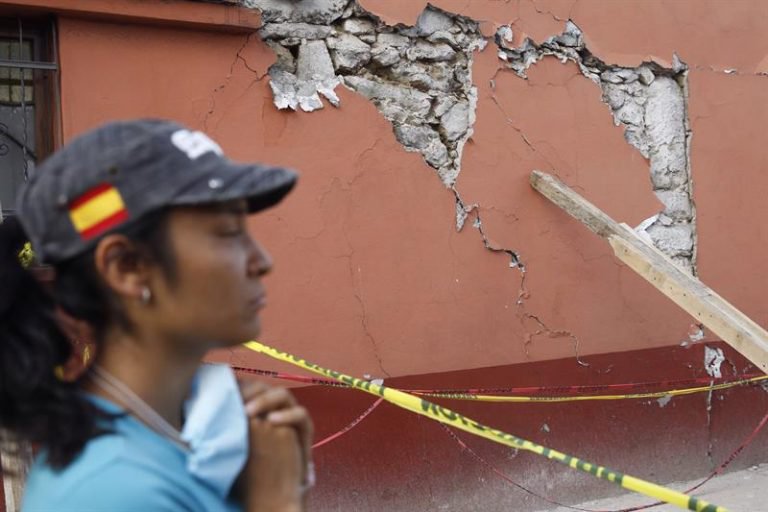 México sufre el mayor terremoto de su historia: más de 32 muertos y alerta a posible tsunami - Página 2 636417298918516237w-768x512