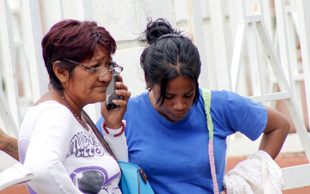 la carbonizan en pleito de vecinas