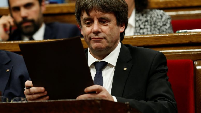 Seguimiento de la situación en Cataluña - Página 2 Puigdemont-777x437