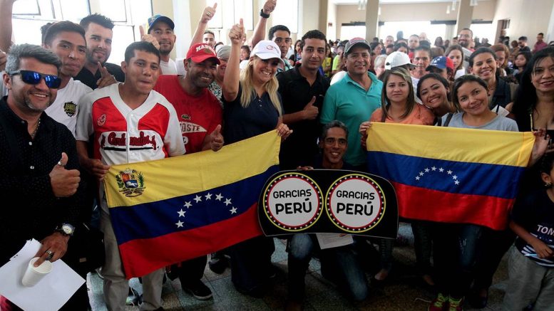 NOTICIA DE VENEZUELA  - Página 44 Venezolanoes-en-Per%C3%BA-777x437