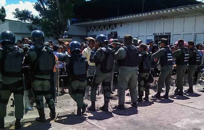 NOTICIA DE VENEZUELA  - Página 53 GUARDIA-NACIONAL-AMAZONAS