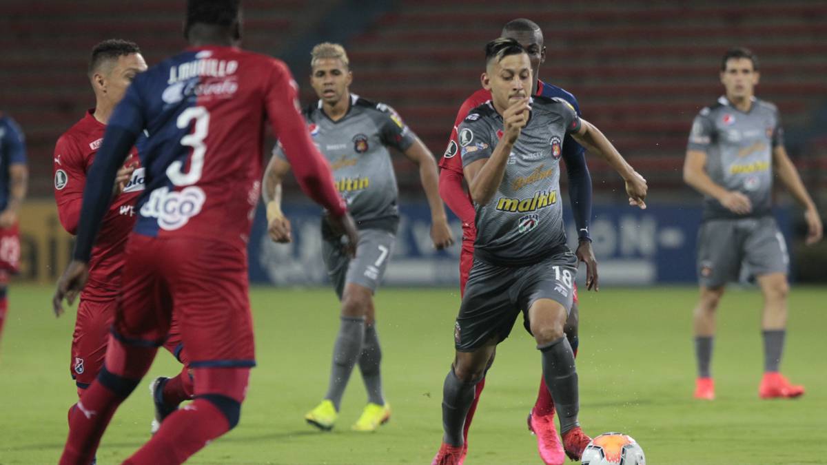 Caracas FC Le Gana Al Deportivo Independiente De Medellín En La ...