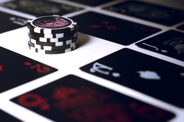 10 Tips que te convertirán de perdedor a ganador en el póker