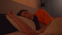 Dormir muchas horas seguir agotado