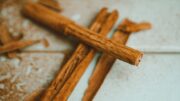 Una pizca canela sustrato puede